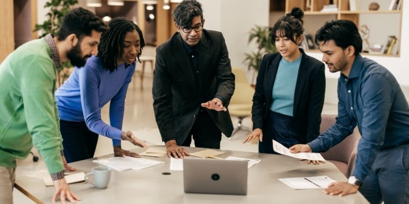 Crawler Traps: Understanding the Hidden Dangers for Search Engines 2 How To Identify Them