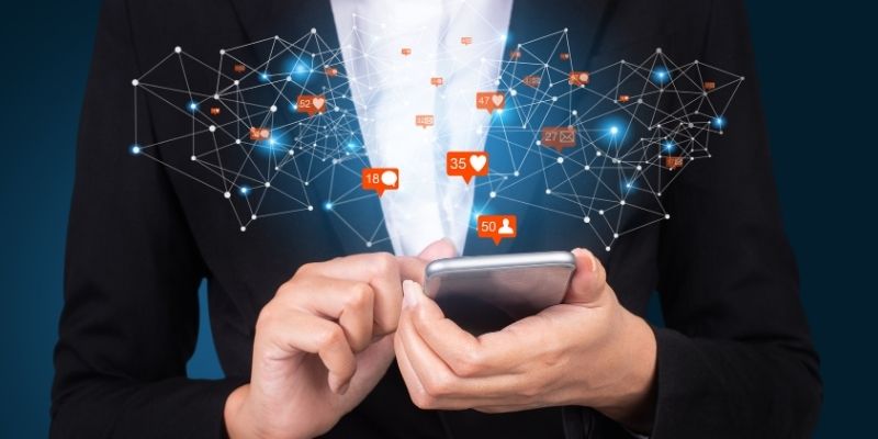 Social Media Metrics 101: A Comprehensive Guide to Measuring Success 2 Top Social Media Metrics to Track