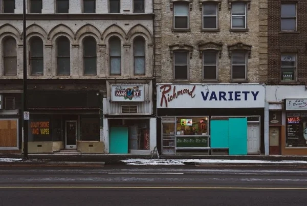 Social Media Ad Formats with Best ROI for Small Businesses 11 social media ad formats with best roi for small businesses